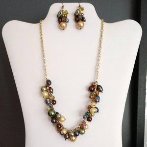 Premier Designs pearl & bead necklace and earrings set